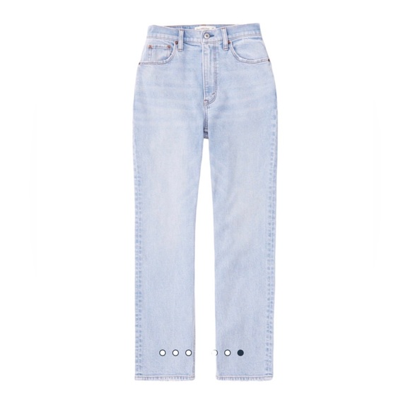 Abercrombie & Fitch Curve Love Ultra High Rise Ankle Straight Jean - Picture 5 of 9
